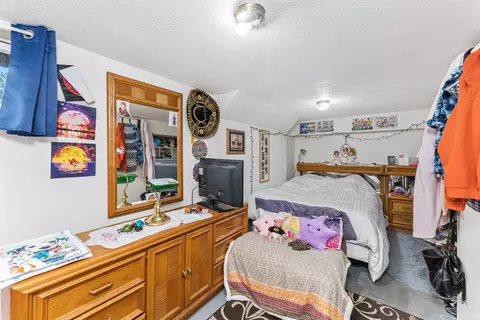 Bedroom - 2423 E 5th Ave, Spokane, WA 99202 photo 6 of 6