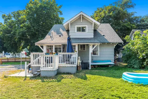 Exterior - 2423 E 5th Ave, Spokane, WA 99202 photo 13 of 18