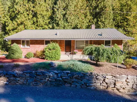 23407 N Mt Spokane Park Dr, Mead, WA 99021