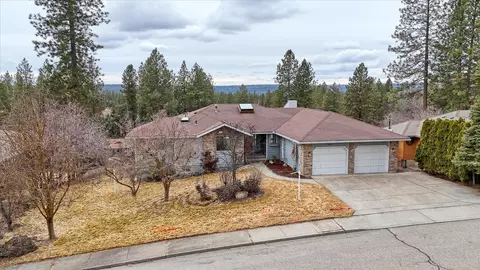 10109 N Seminole Dr, Spokane, WA 99208