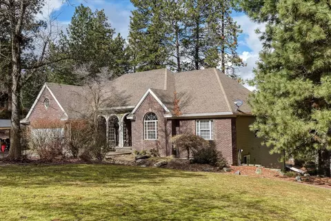 4304 S Terra Verde Dr, Veradale, WA 99037
