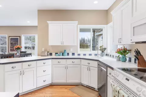1507 E 56th Ln, Spokane, WA 99223 photo 8