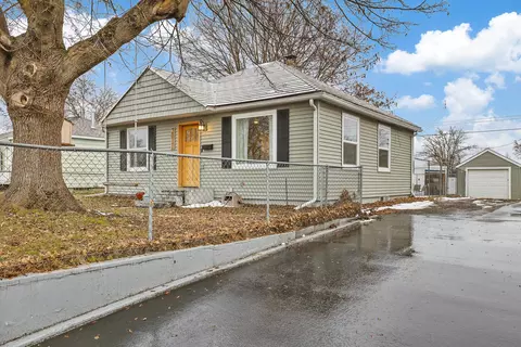 2011 E Rowan Ave, Spokane, WA 99207