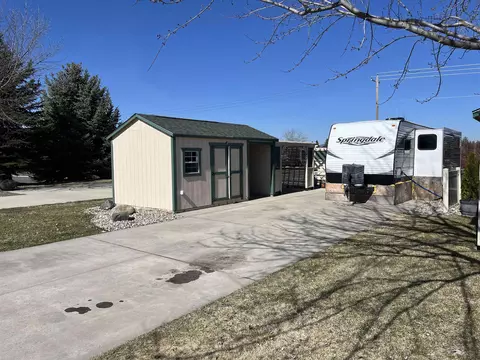 1205 Country Club Dr #SPC 154, Deer Park, WA 99006