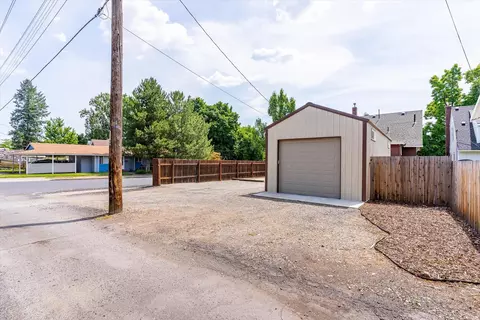 947 E Baldwin Ave, Spokane, WA 99207 photo 28