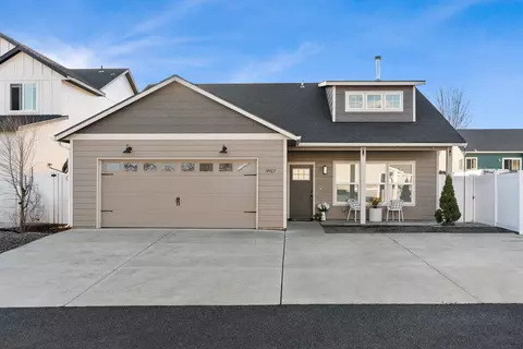 9917 E Lacrosse Ln, Spokane, WA 99206