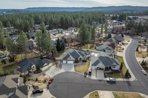 708 Erica Ct, Spokane, WA 99208 photo 4