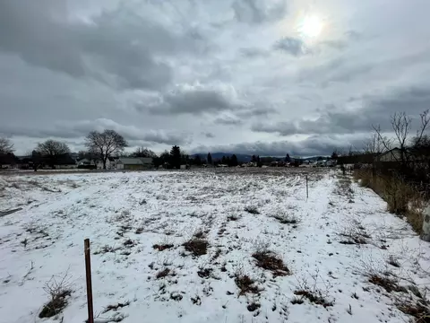 0 N Long Rd, Greenacres, WA 99016