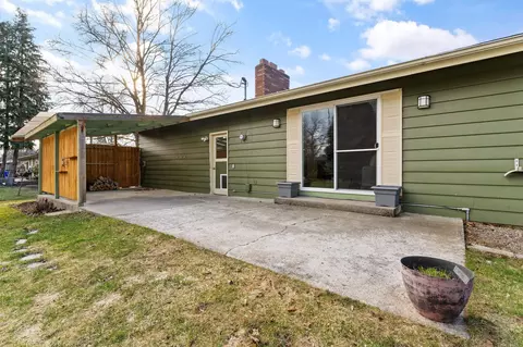 Exterior - 11719 E 17th Ave, Spokane Valley, WA 99216 photo 2 of 8