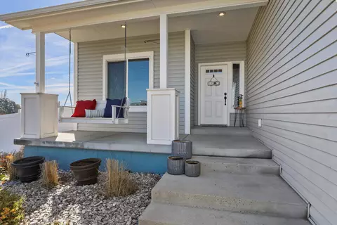 3205 W Prairie Breeze Ave, Spokane, WA 99208