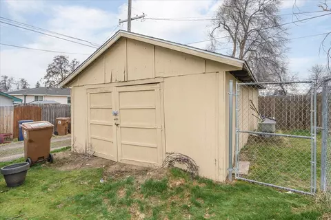 1504 Everett Ave, Spokane, WA 99207 photo 14