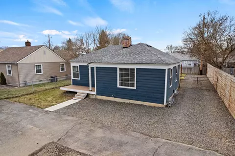 414 E Hawthorne Rd, Spokane, WA 99218
