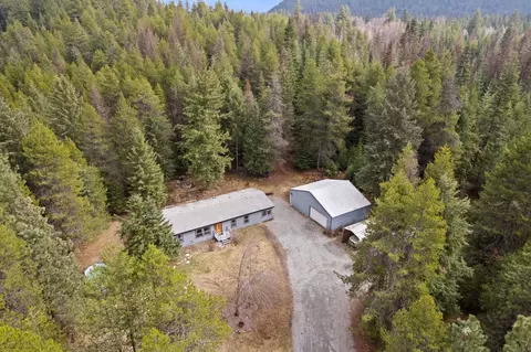88 Herbs Dr, Newport, WA 99156