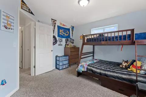 Bedroom - 11809 E Jackson Ln, Spokane Valley, WA 99206 photo 9 of 9