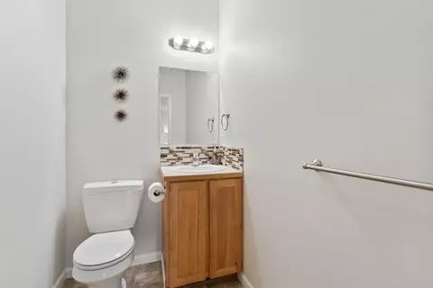 Bath - 11809 E Jackson Ln, Spokane Valley, WA 99206 photo 1 of 5