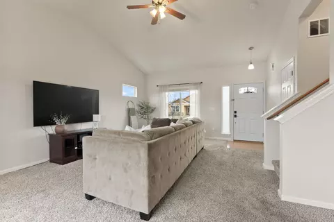 Living - 11809 E Jackson Ln, Spokane Valley, WA 99206 photo 1 of 2