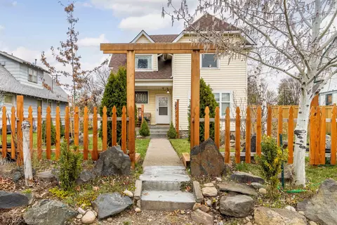 2524 N Columbus St, Spokane, WA 99207