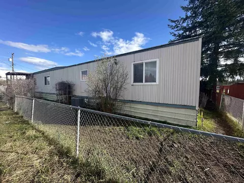 300 S Fir Ave UNIT 1, Deer Park, WA 99006