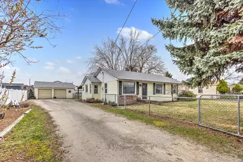 16924 E Valleyway Ave, Spokane Valley, WA 99037