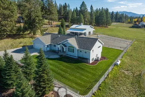 7425 N Campbell Rd, Otis Orchards, WA 99027