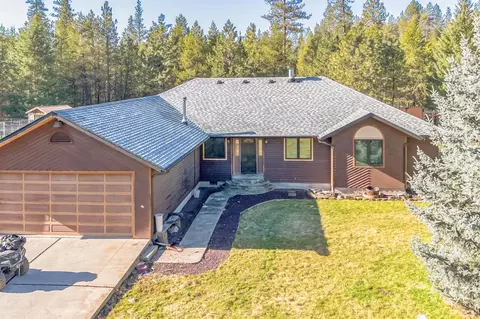 26406 N Park Ln, Chattaroy, WA 99003