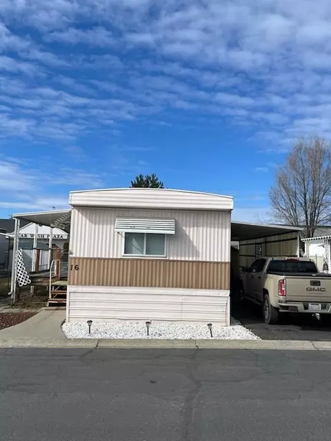 1205 E Lyons Ave #16, Spokane, WA 99208 photo 2