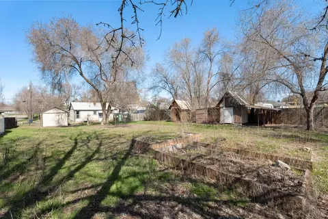 Exterior - 9404 E Sinto Ave, Spokane, WA 99206 photo 8 of 8