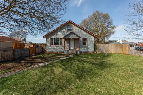117 Everett Ave, Spokane, WA 99207 photo 2