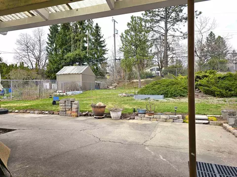 1201 E 36th Ave, Spokane, WA 99203 photo 5