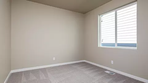2127 E 33rd Ave, Spokane, WA 99203 photo 14