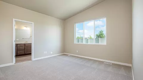 2127 E 33rd Ave, Spokane, WA 99203 photo 10
