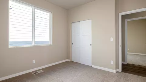 2127 E 33rd Ave, Spokane, WA 99203 photo 15