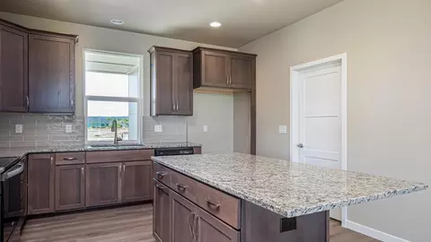2127 E 33rd Ave, Spokane, WA 99203 photo 9
