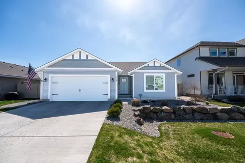 1626 E C St, Deer Park, WA 99006