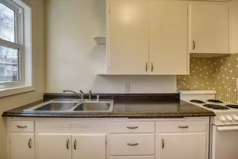 Kitchen - 830 E Hoffman Ave, Spokane, WA 99207 photo 3 of 3