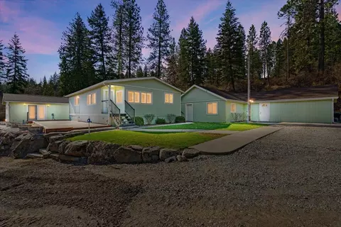 19310 N Dunn Rd, Colbert, WA 99005