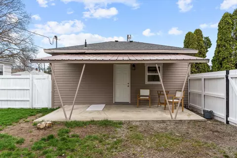 Exterior - 1630 E Olympic Ave, Spokane, WA 99207 photo 3 of 9