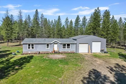 1411 E Slaton Ln, Deer Park, WA 99006