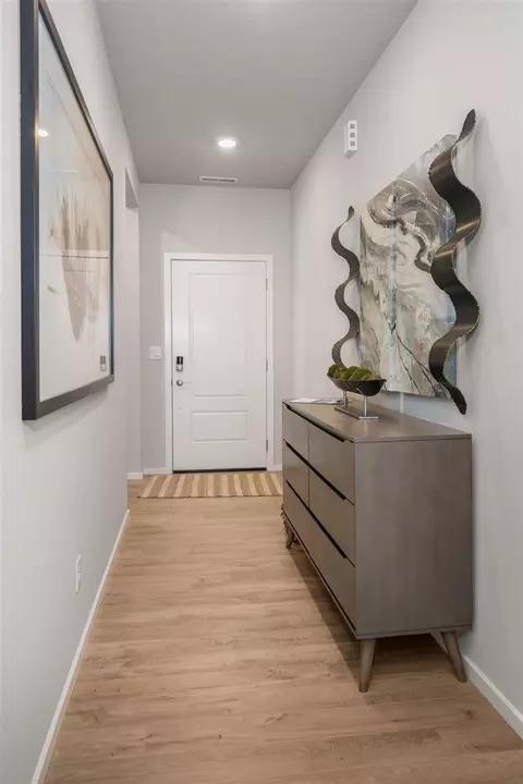 Entry Way - 5604 W Georgetown Ln, Spokane, WA 99208 photo 1 of 1