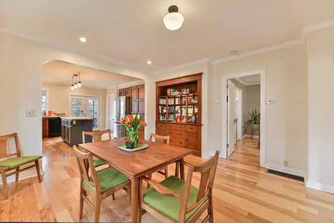 Dining - 927 E 8th Ave, Spokane, WA 99202 photo 2 of 2