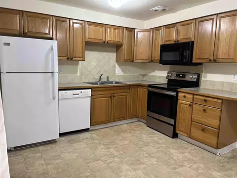 Kitchen - 2724 E 5th Ave, Spokane, WA 99202 photo 1 of 1