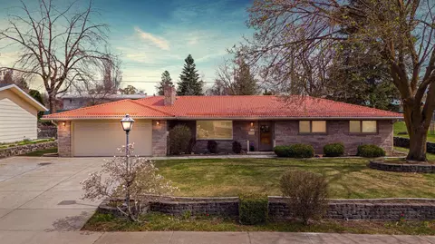 5540 N Drumheller St, Spokane, WA 99205
