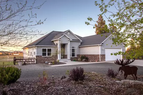18619 S Hanson Pond Ln, Cheney, WA 99004