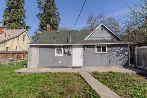 2012 E 5th Ave, Spokane, WA 99202 photo 4