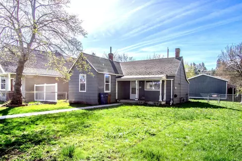 2012 E 5th Ave, Spokane, WA 99202 photo 3