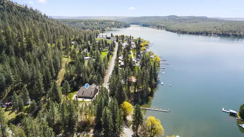 6696 291 Hwy UNIT D, Nine Mile Falls, WA 99026