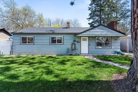 5812 N Greenwood Blvd, Spokane, WA 99205