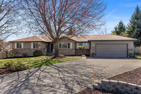 10423 N Iroquois Ct, Spokane, WA 99208