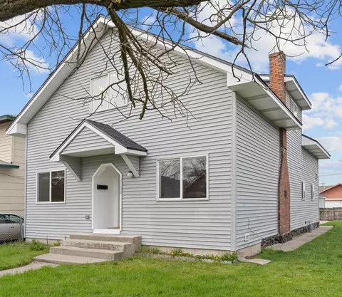 2108 W Maxwell Ave, Spokane, WA 99201