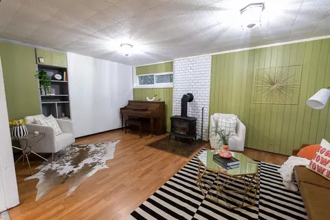 Living - 3918 E 12th Ave, Spokane, WA 99202 photo 3 of 5